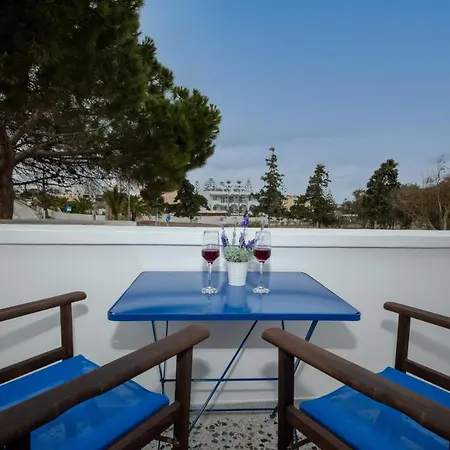 Tatil Evi Maraki's Little House Santorini Kamári