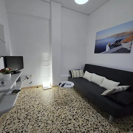 Tatil Evi Maraki's Little House Santorini Kamári