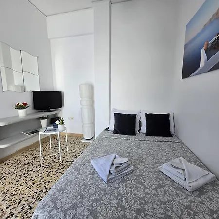 Semesterbostad Maraki's Little House Santorini *