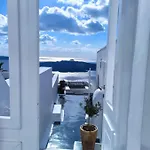 Feriehus Maraki's Little House Santorini *