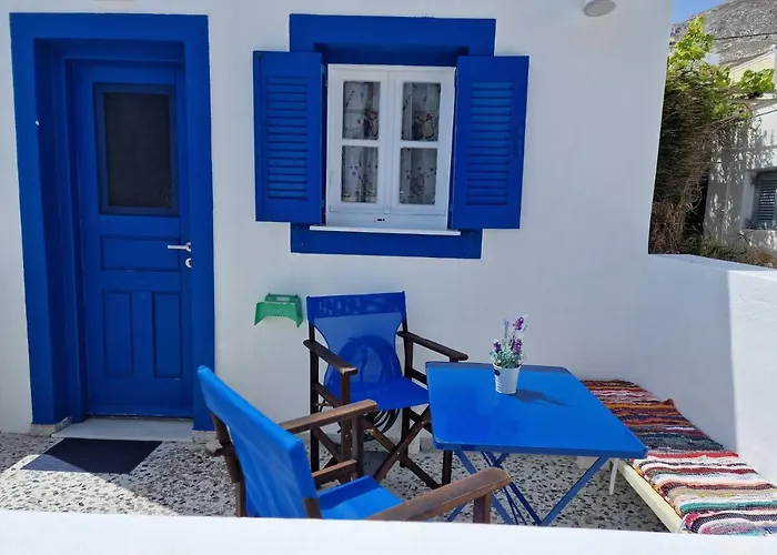 Feriehus Maraki's Little House Santorini *