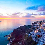 Semesterbostad Maraki's Little House Santorini
